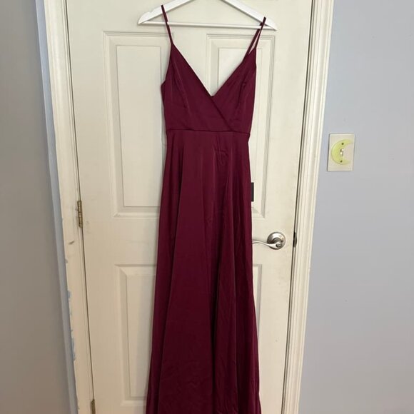 Burgundy satin long dress - Picture 1 of 2
